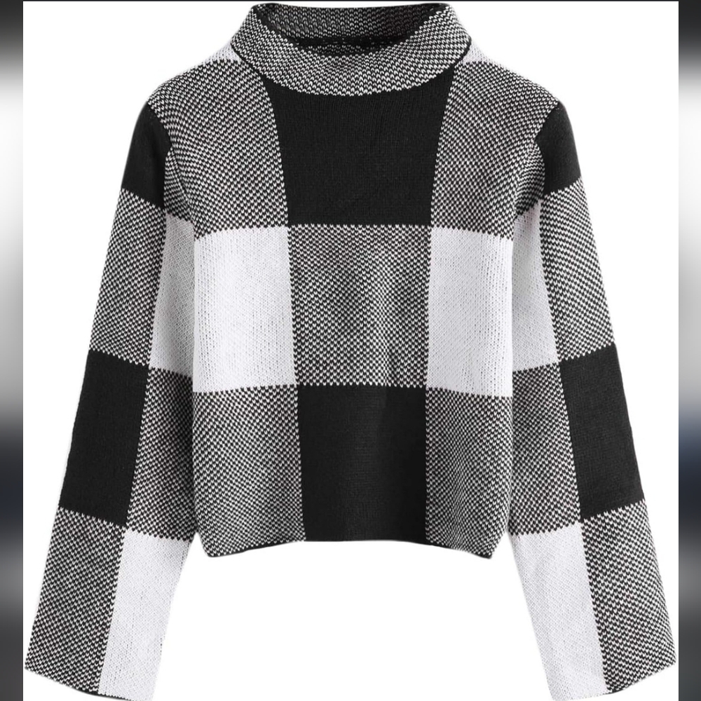 Shein Cropped Checkered Black and White  Crochet Sweater Size S